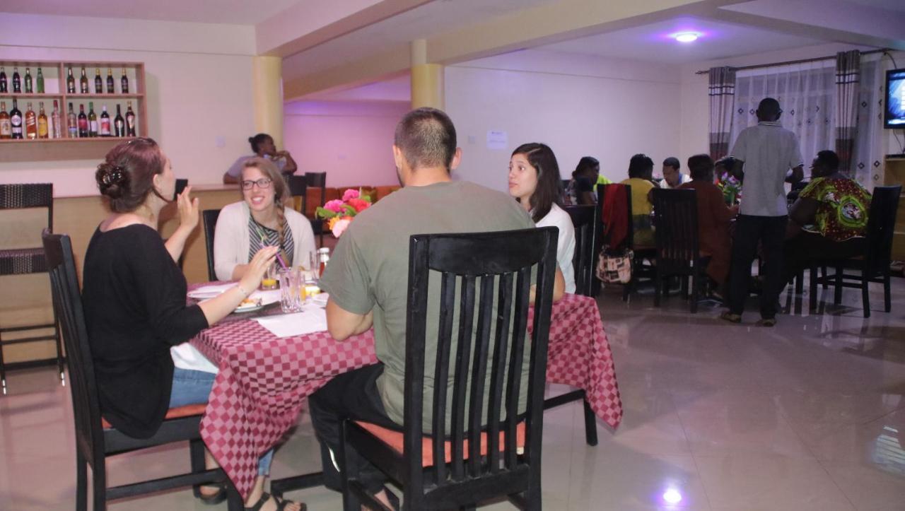Acactus Hotel Kampala Eksteriør billede